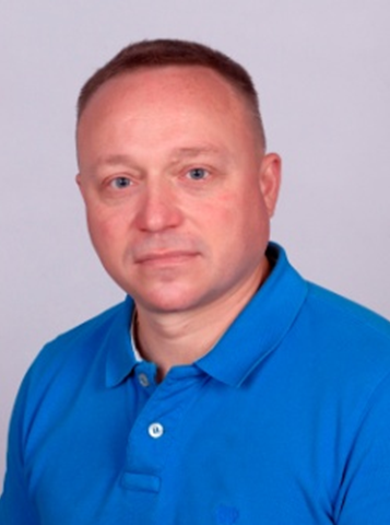 Петруничев Алексей Владимирович.